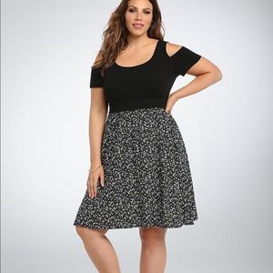 Torrid Cold Shoulder Cutie Dress! (Sz 3)